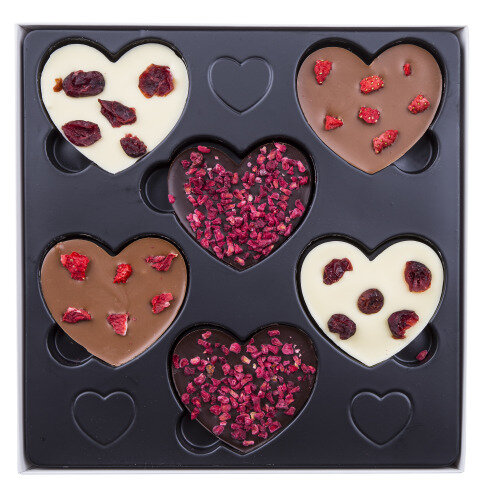 šokoladinės širdys, elegantiška, šokoladinė dovana Valentino dienos proga