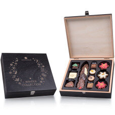 WINTER COLLECTION WITH XMAS PRALINES 